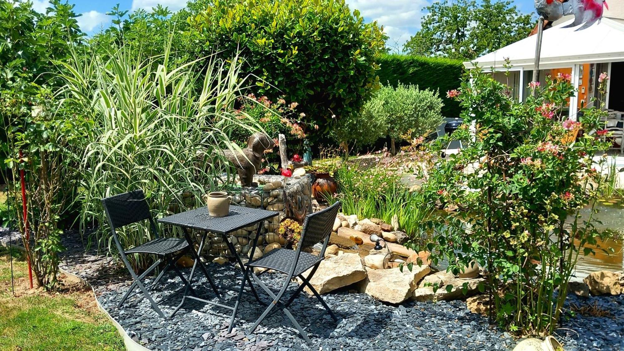 Chez Marie Bed and Breakfast Cercy-la-Tour Eksteriør billede